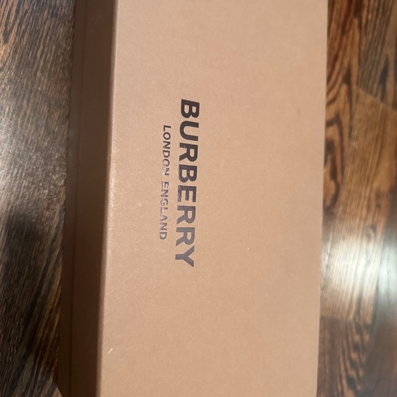 Burberry Tabitha Emb Espadrille - Picture 3 of 14